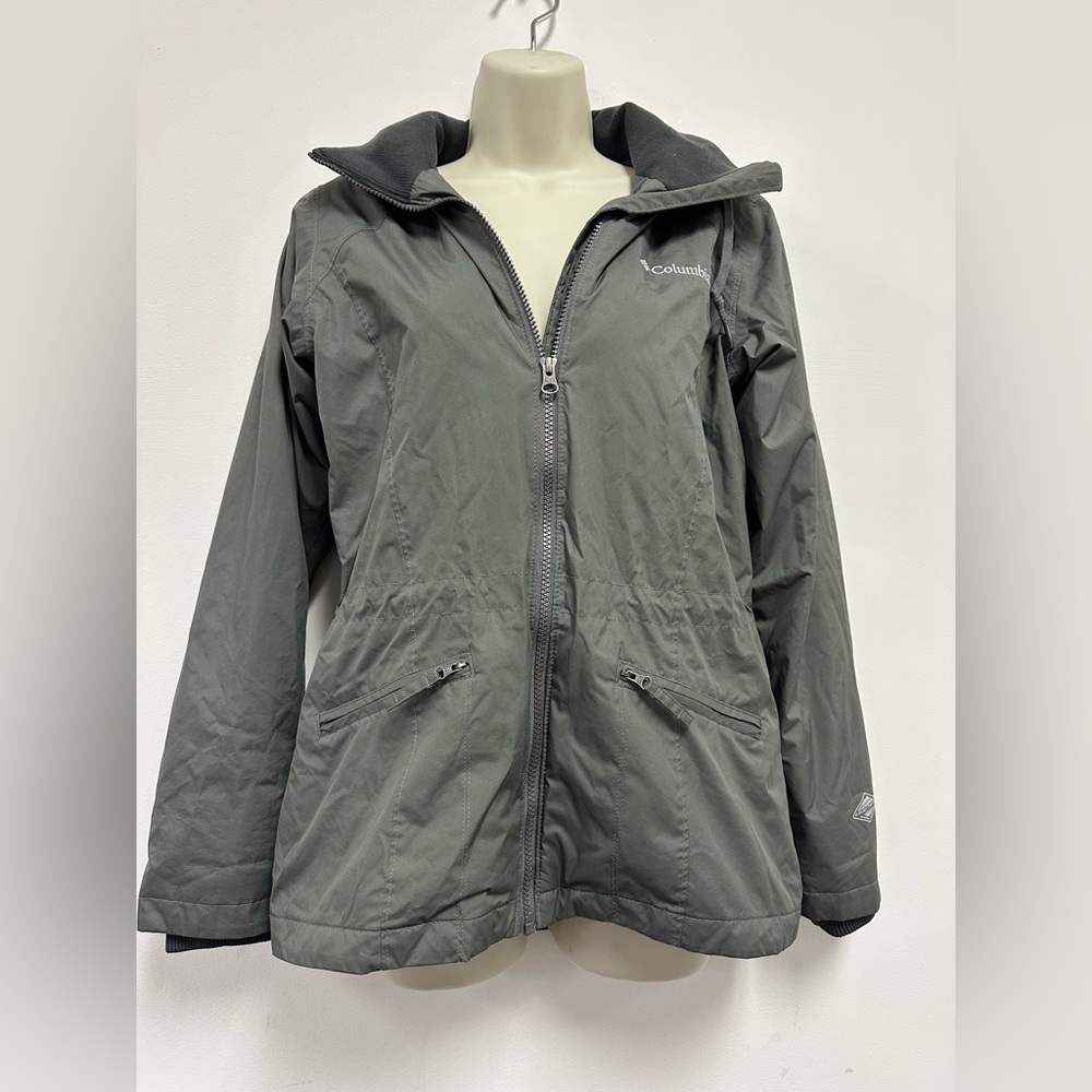 Columbia Sportswear Company Omni-Tech Waterproof Breathable XS Women's Jacket